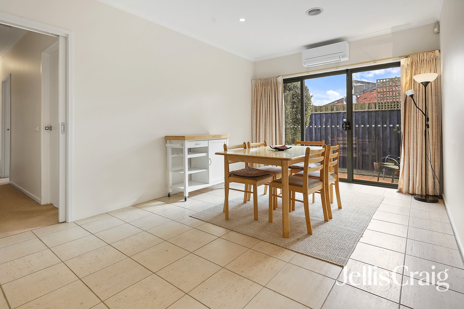 3/8 Maxflo Court, Highett image 3