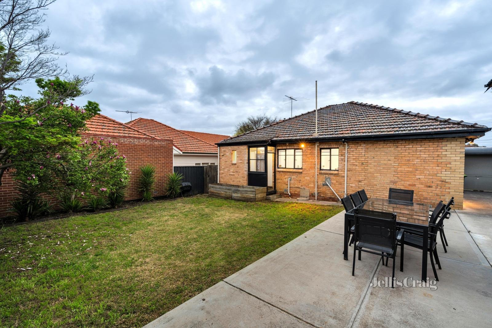 38 Mclean Street, Brunswick West image 1