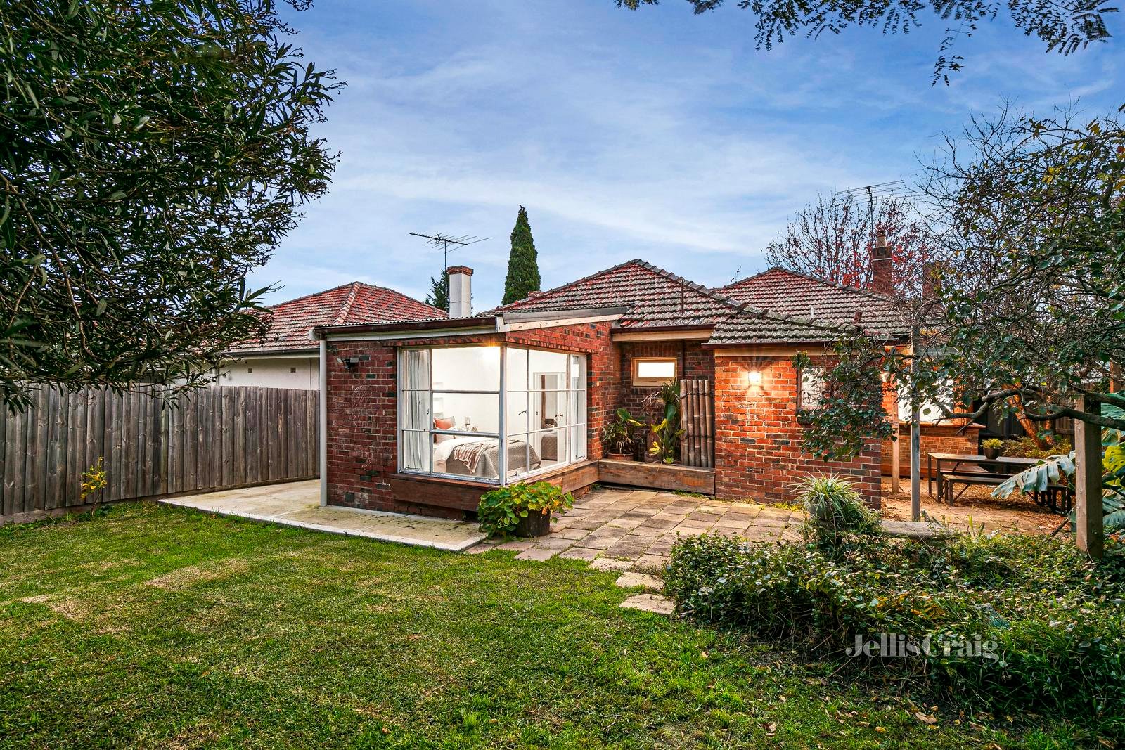 38 Melville Road, Pascoe Vale South image 10