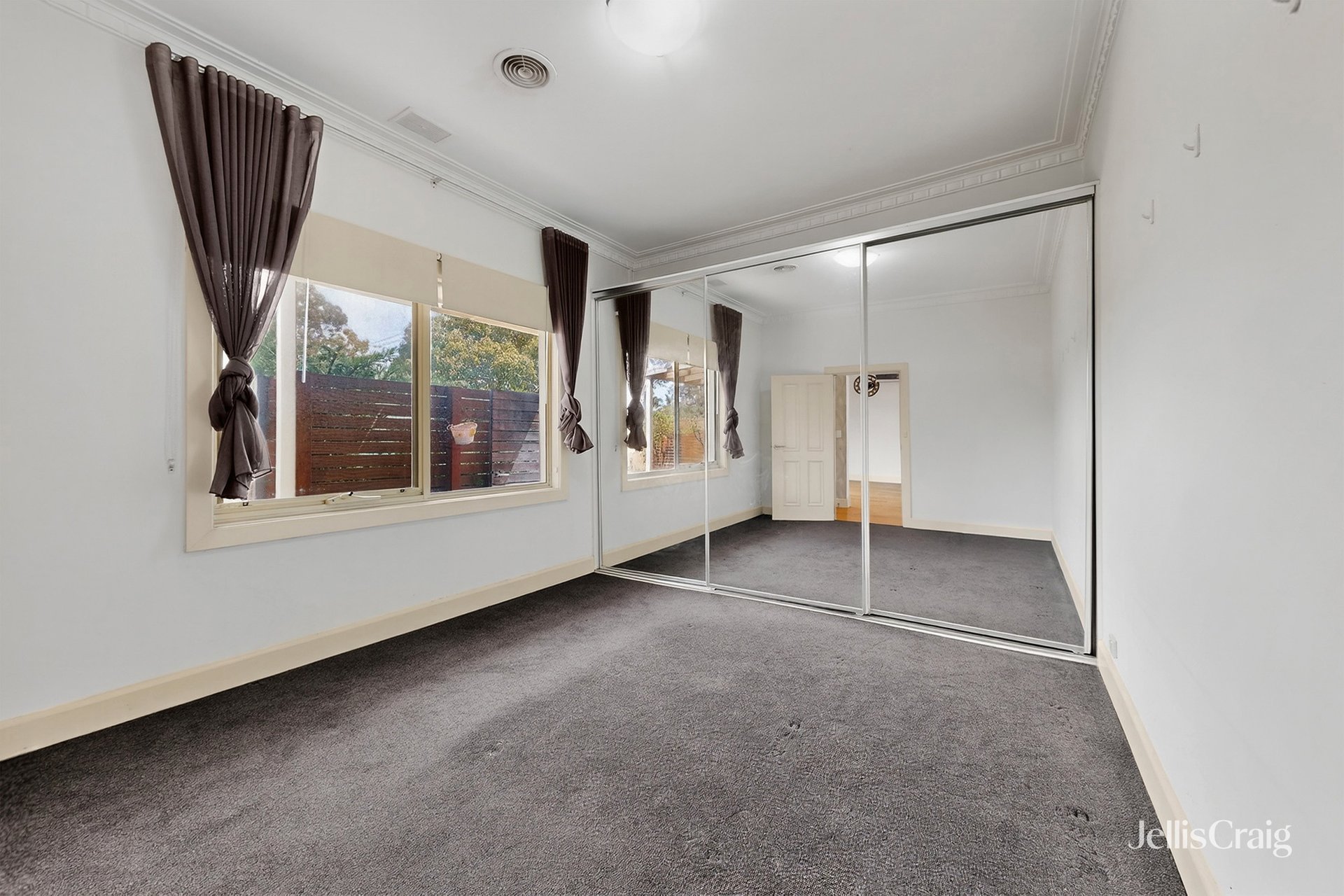 38 Milleara Road, Keilor East image 6