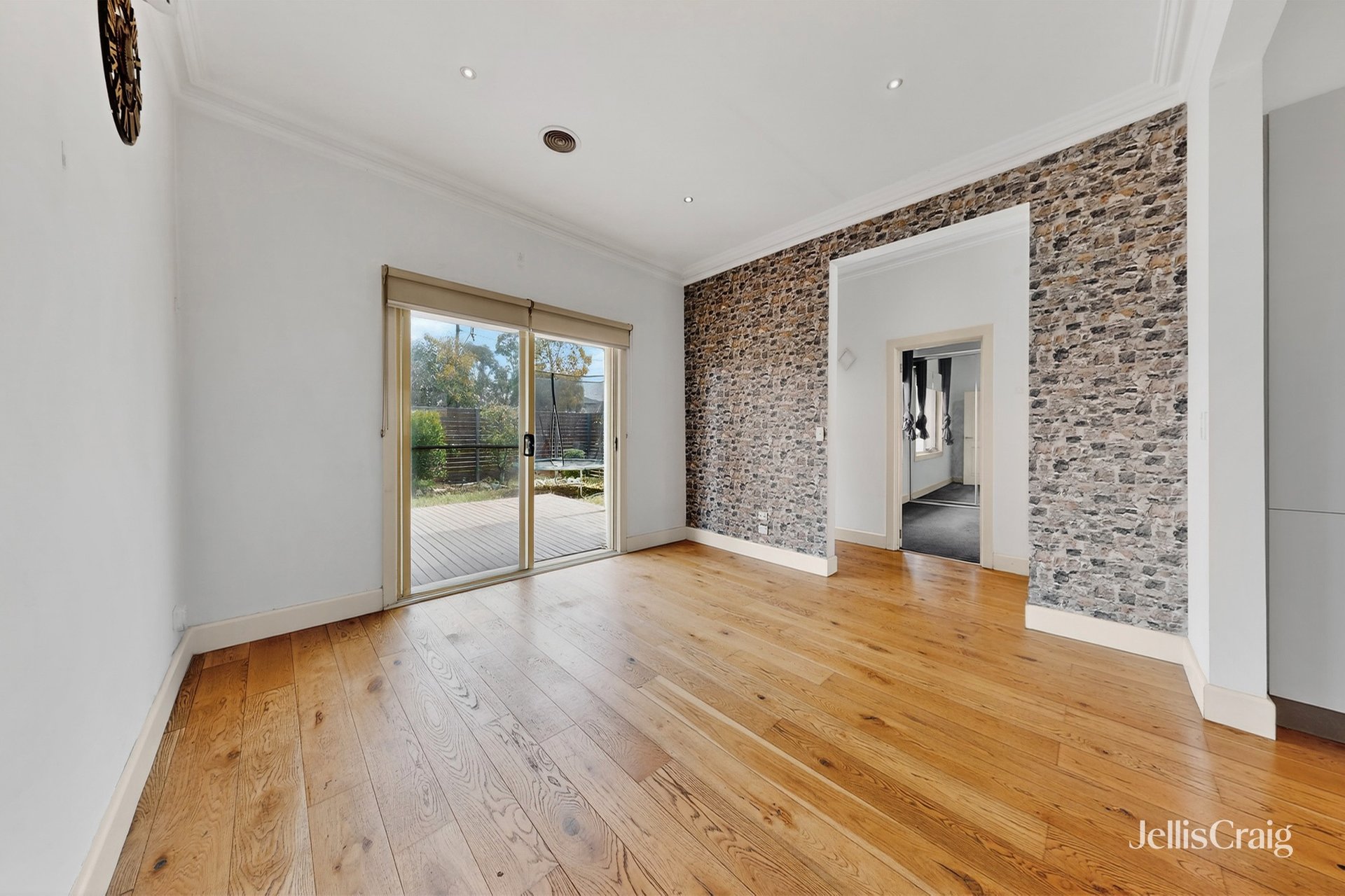 38 Milleara Road, Keilor East image 4