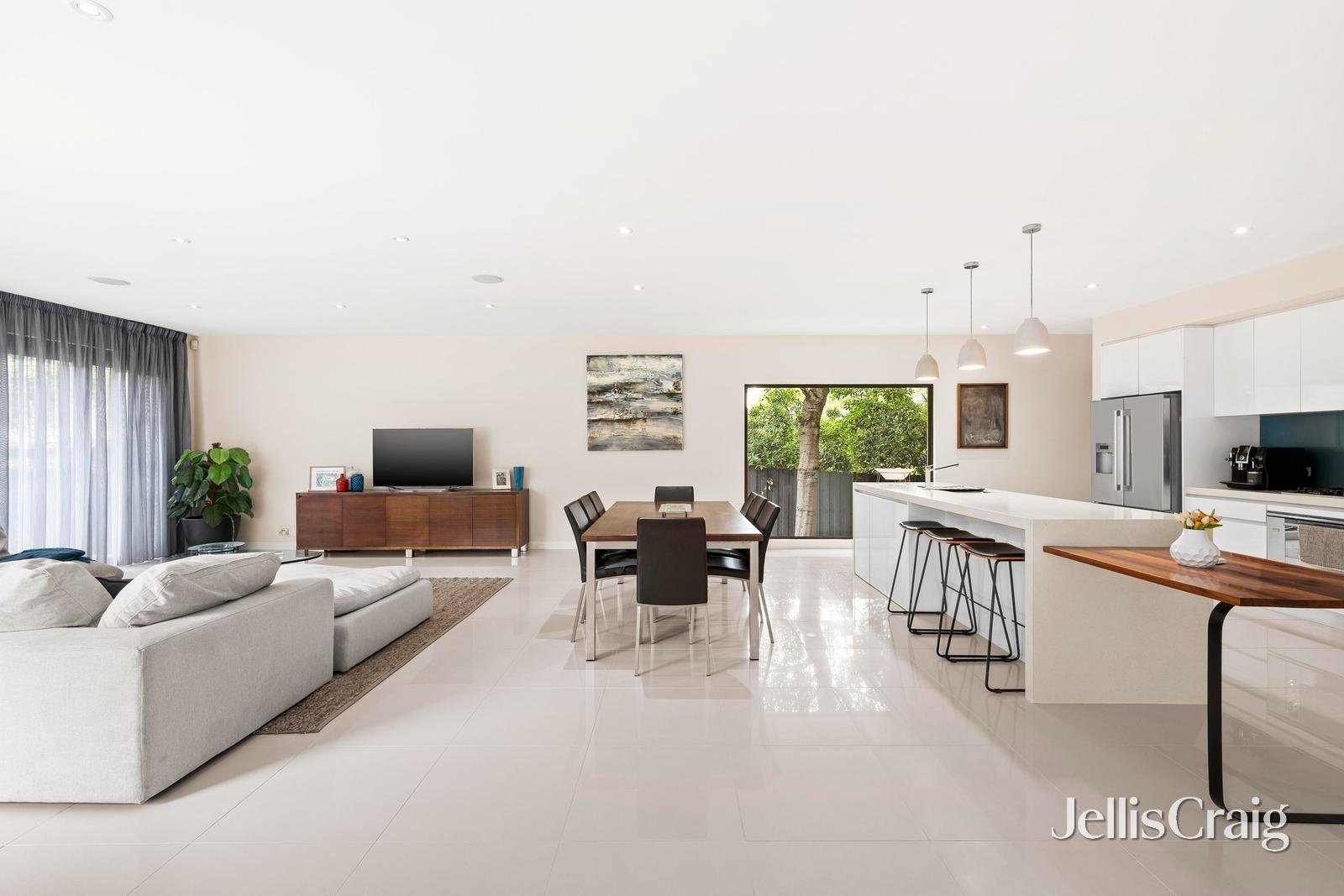 38 Morcom Avenue, Ringwood East image 4