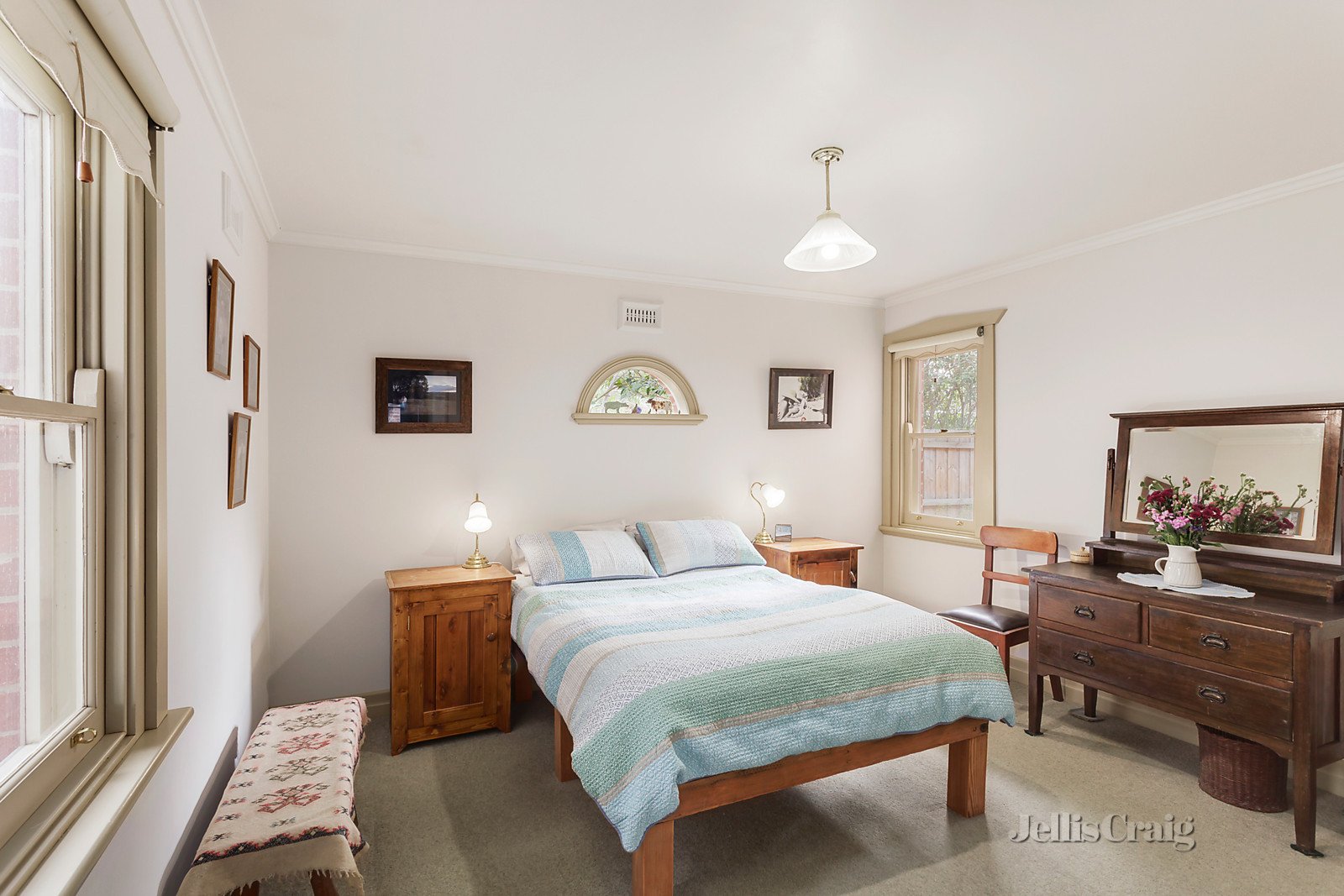 38 Paxton Street, Malvern East image 5