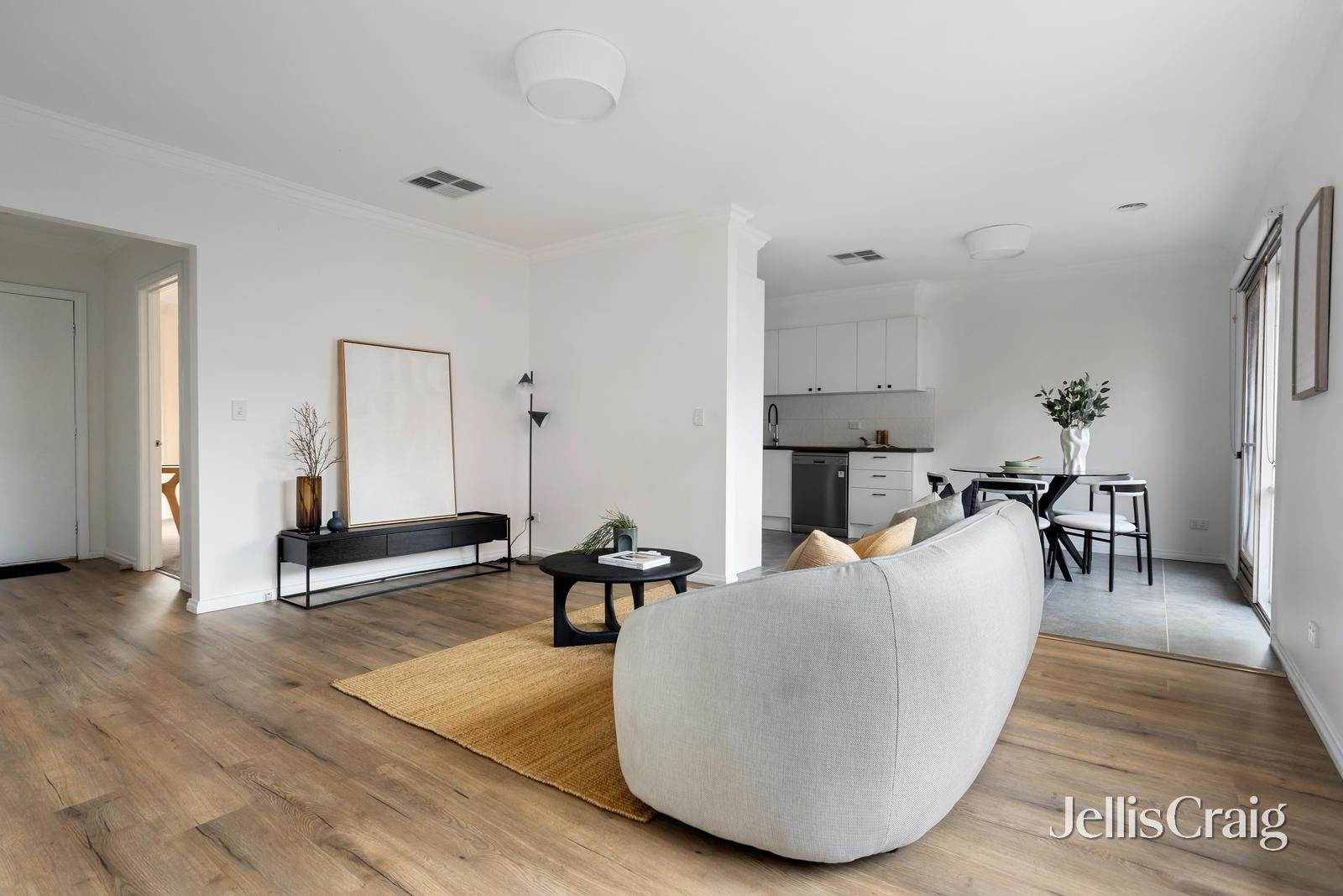 3/8 Raglan Road, Research image 2