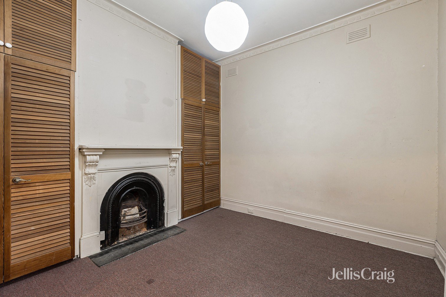 38 Railway Crescent, Williamstown image 7