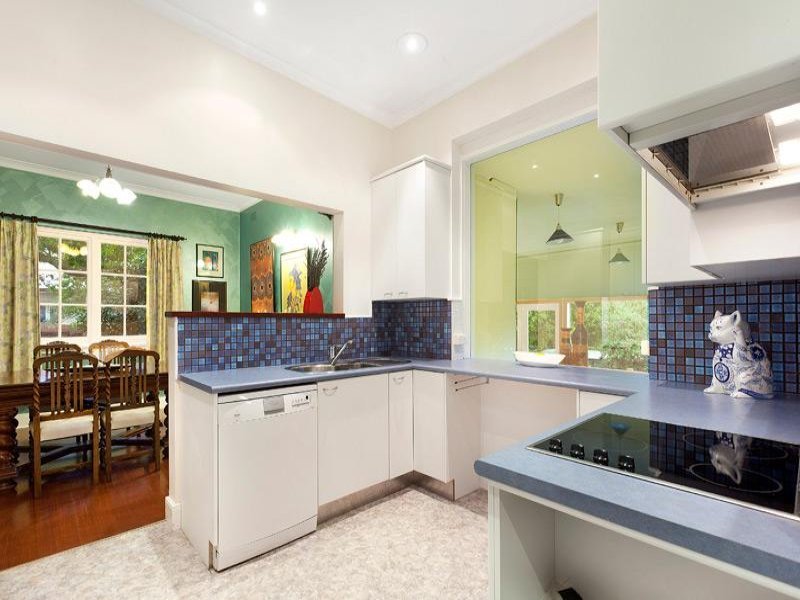 38 Rochester Road, Canterbury image 5