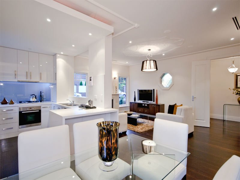 38 Rostrevor Parade, Mont Albert North image 2