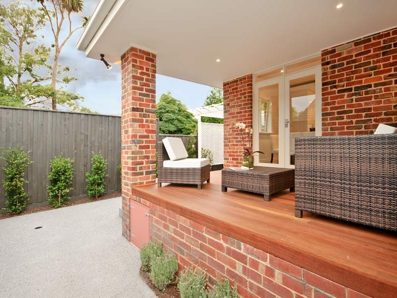 38 Rostrevor Parade, Mont Albert North image 9