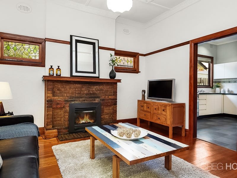 38 Severn Street, Yarraville image 2