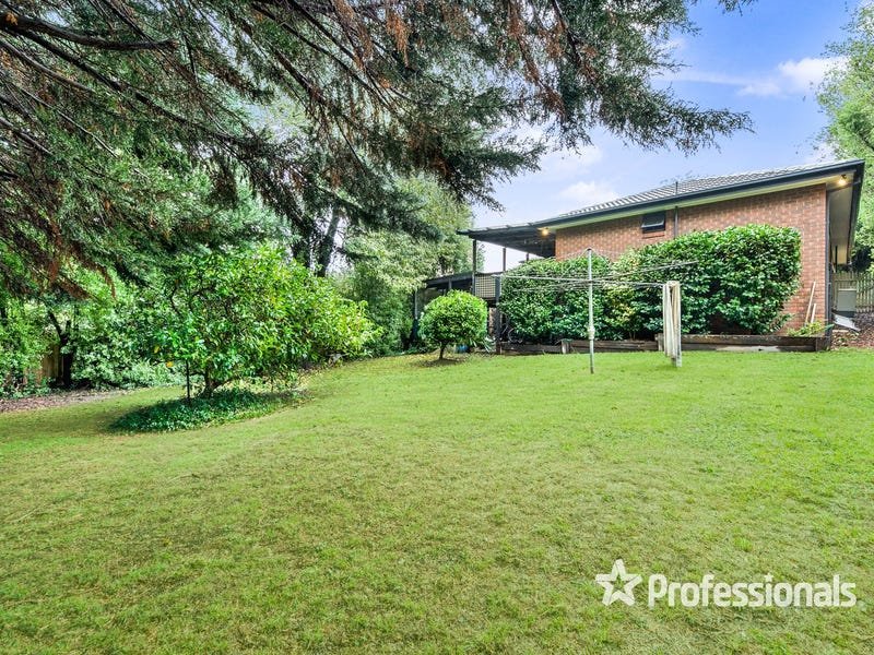 38 Shadowplay Road, Mooroolbark image 11