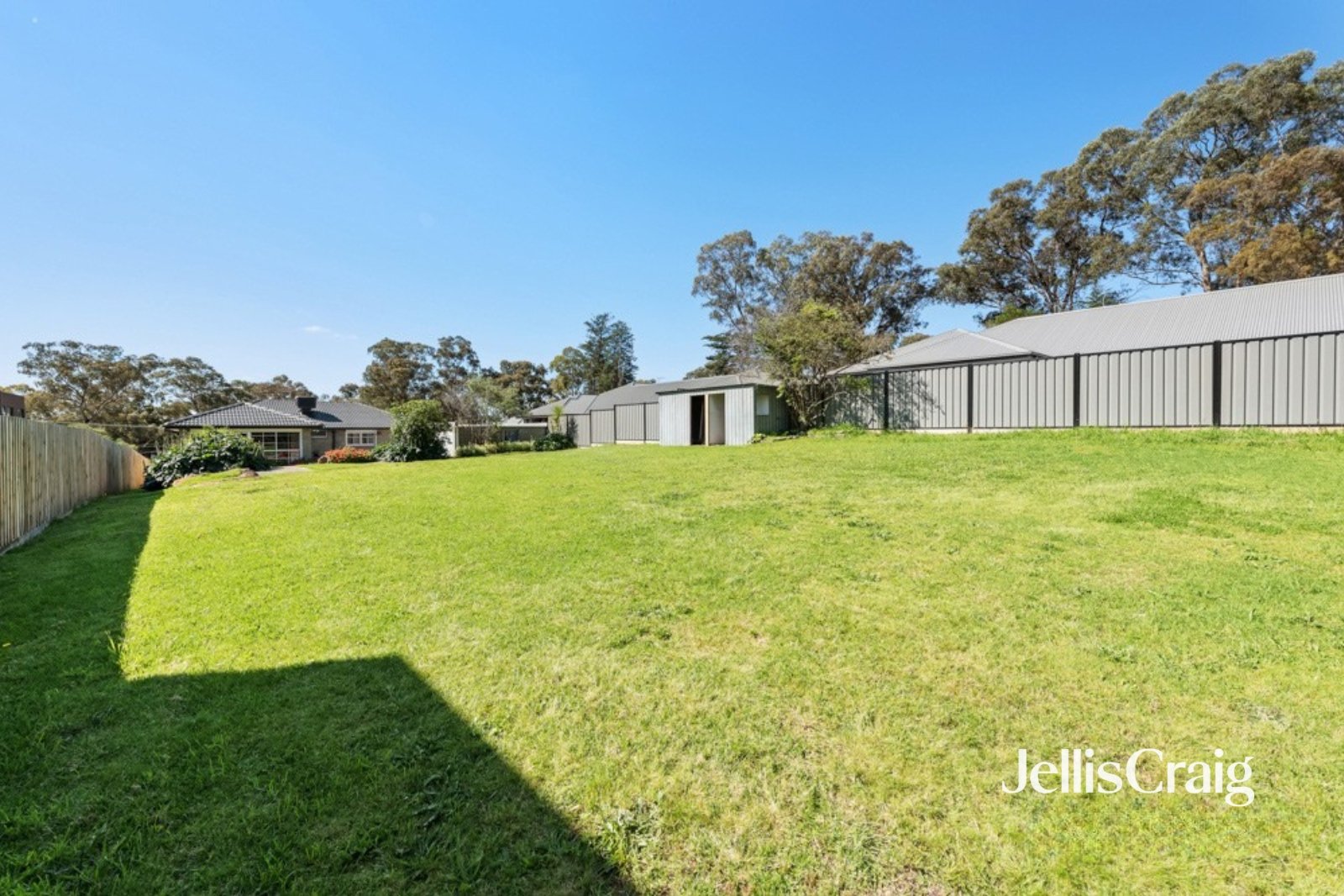 38 Shalbury Avenue, Eltham image 8