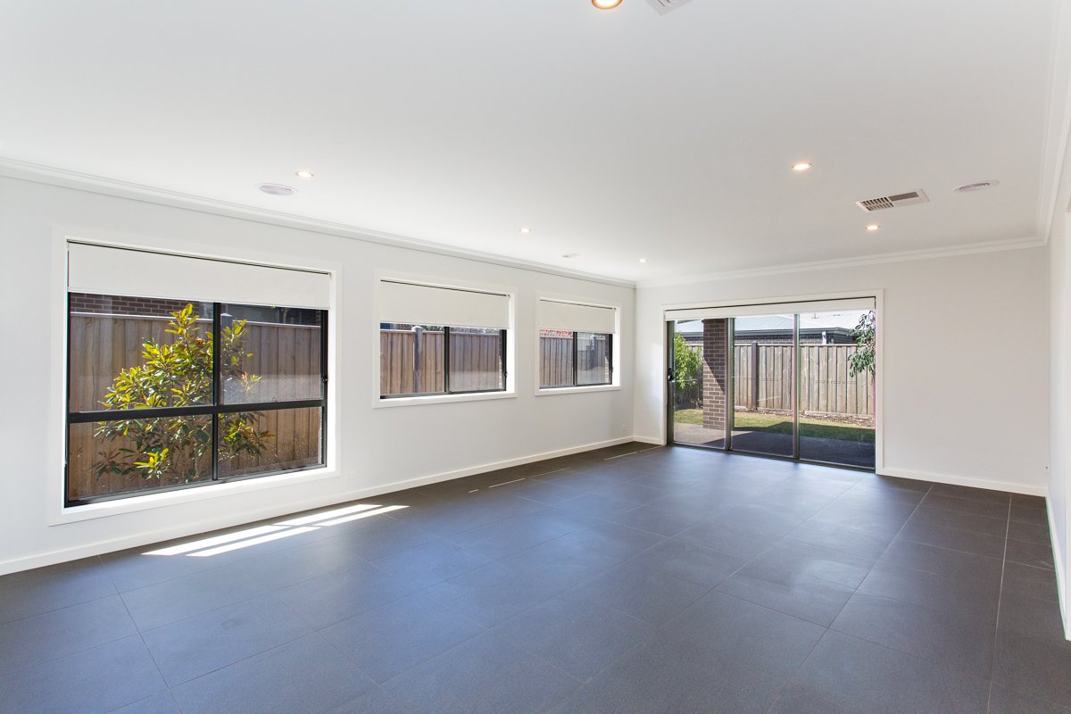 38 Signature Drive, Alfredton image 3