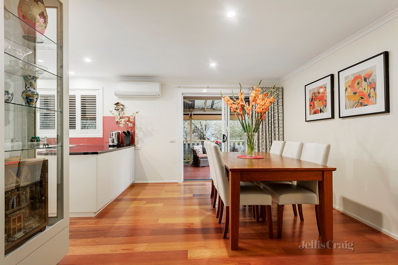 3/8 Station Road, Montmorency image 5