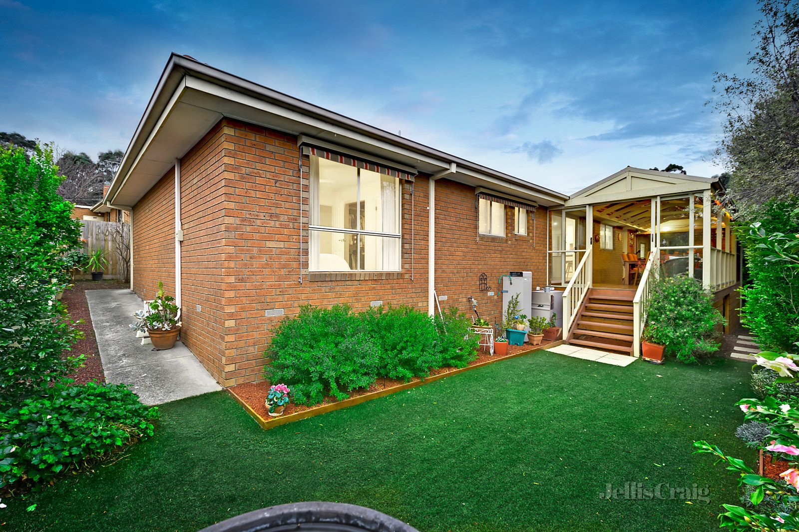 3/8 Station Road, Montmorency image 10