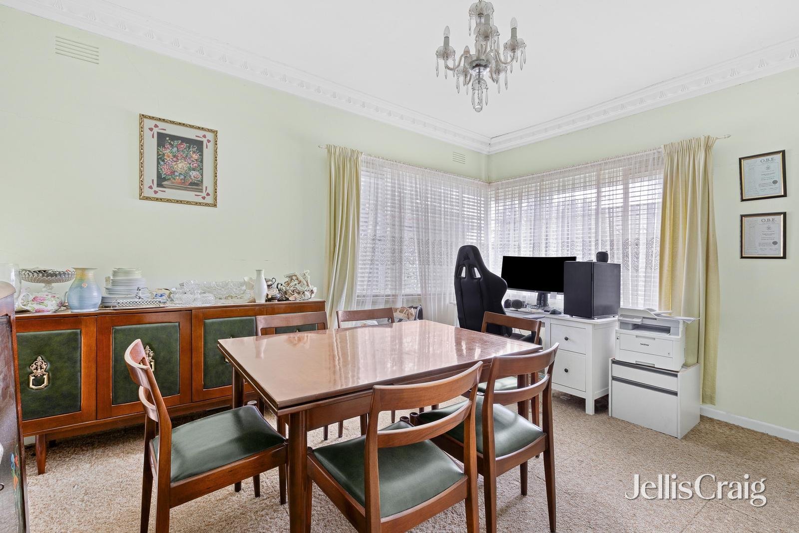 38 Sylvan Grove, Pascoe Vale image 4