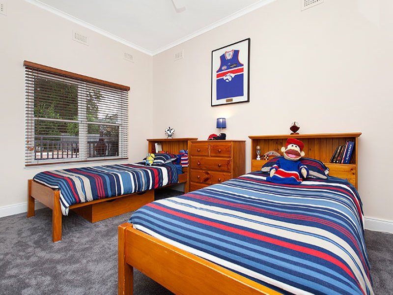38 Thomas Street, Camberwell image 6