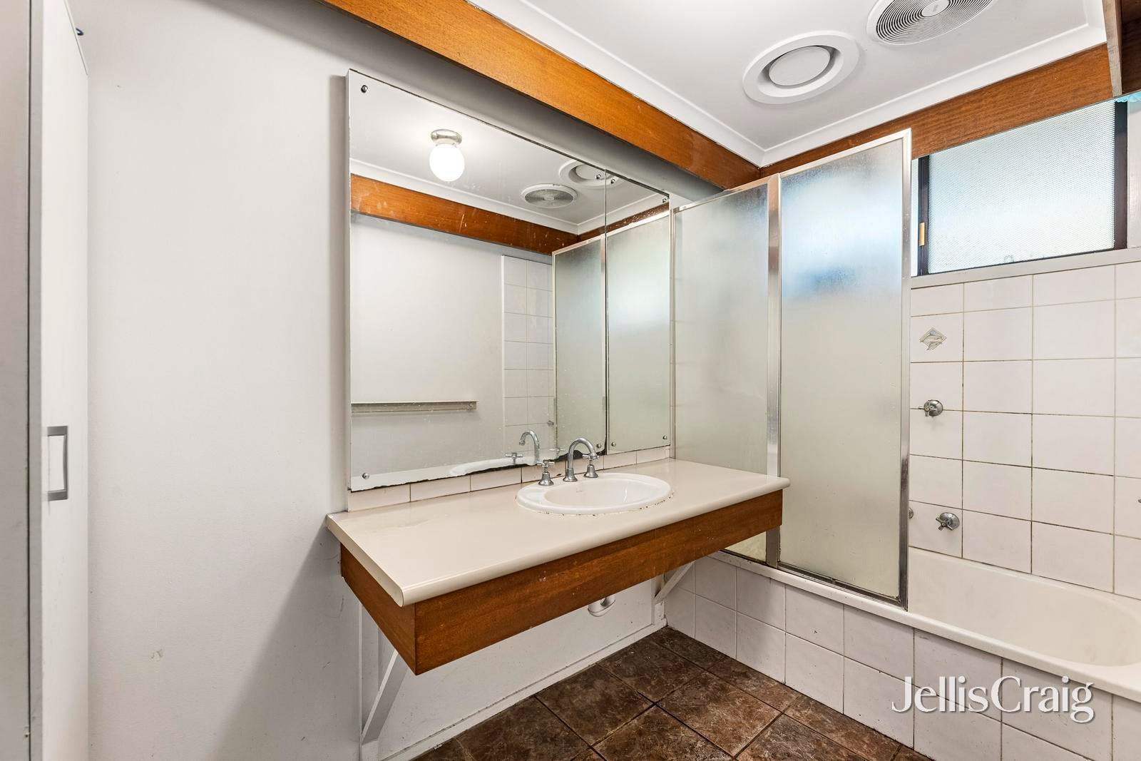 38 Torwood Avenue, Glen&nbsp;Waverley image 7