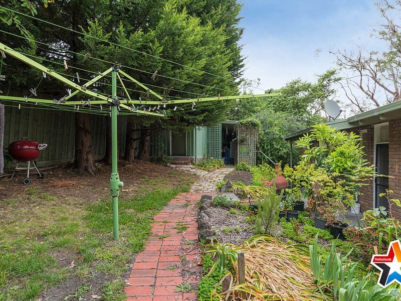 38 Velma Grove, Ringwood East image 14