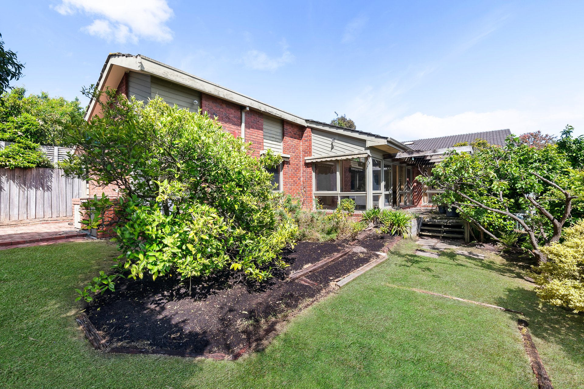 Property Gallery Thumbnail 10