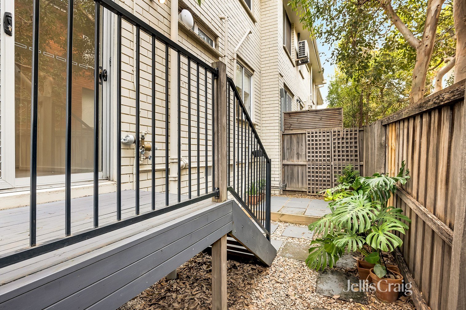 3/8 Walker Street, Brunswick&nbsp;West image 10