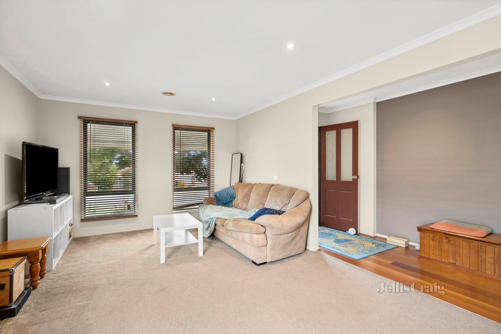 38 Warren Street, Kyneton image 5