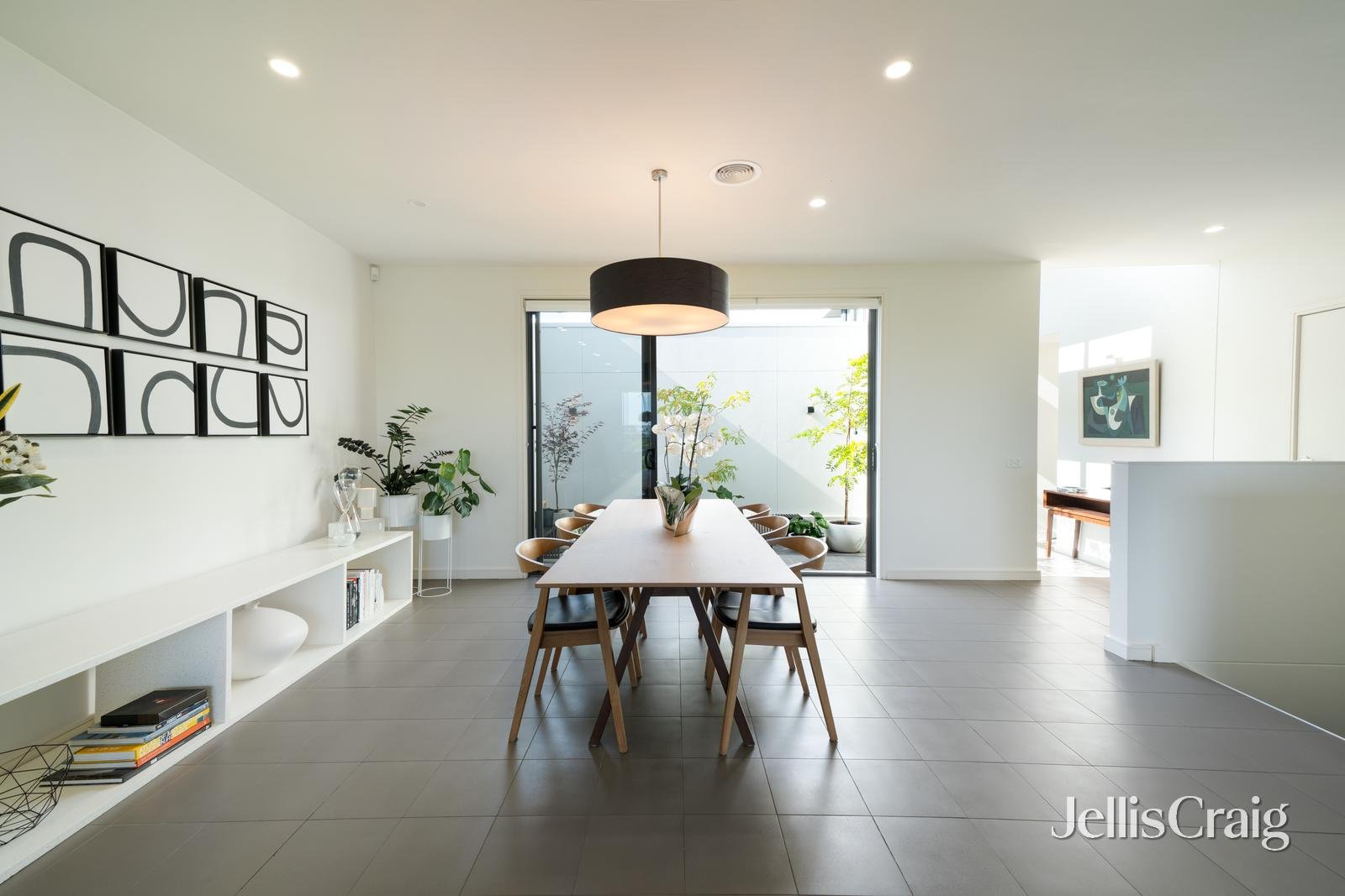 38 Waverley Park Drive, Mulgrave image 6