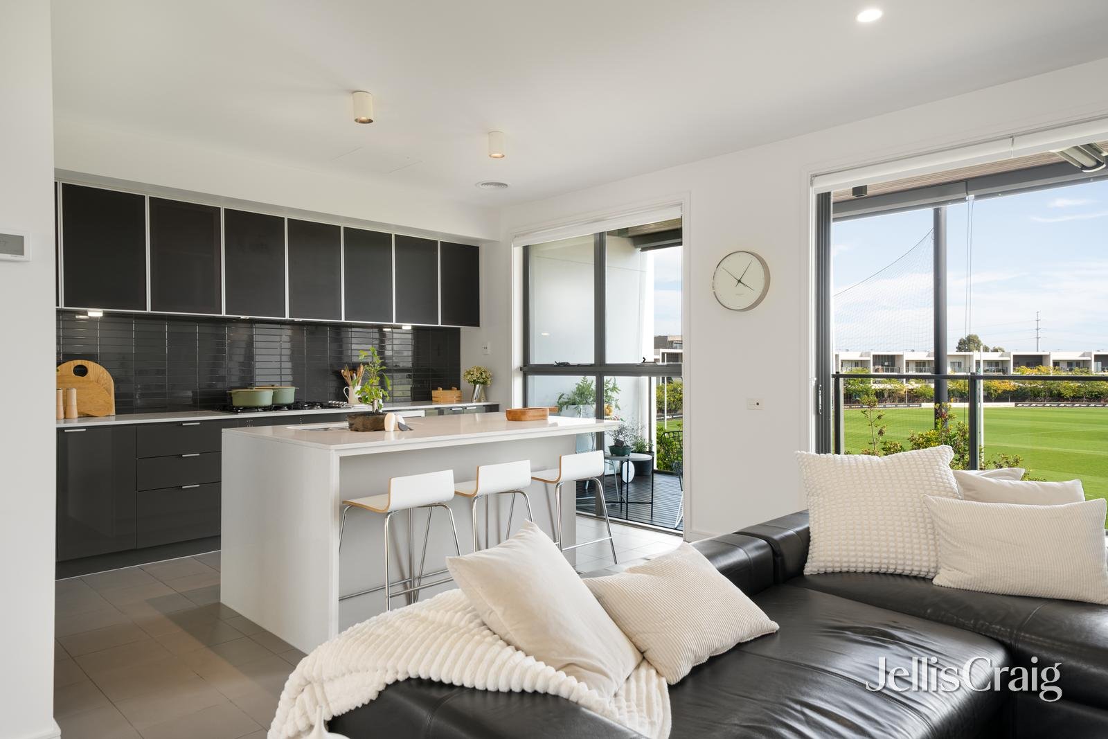 38 Waverley Park Drive, Mulgrave image 9