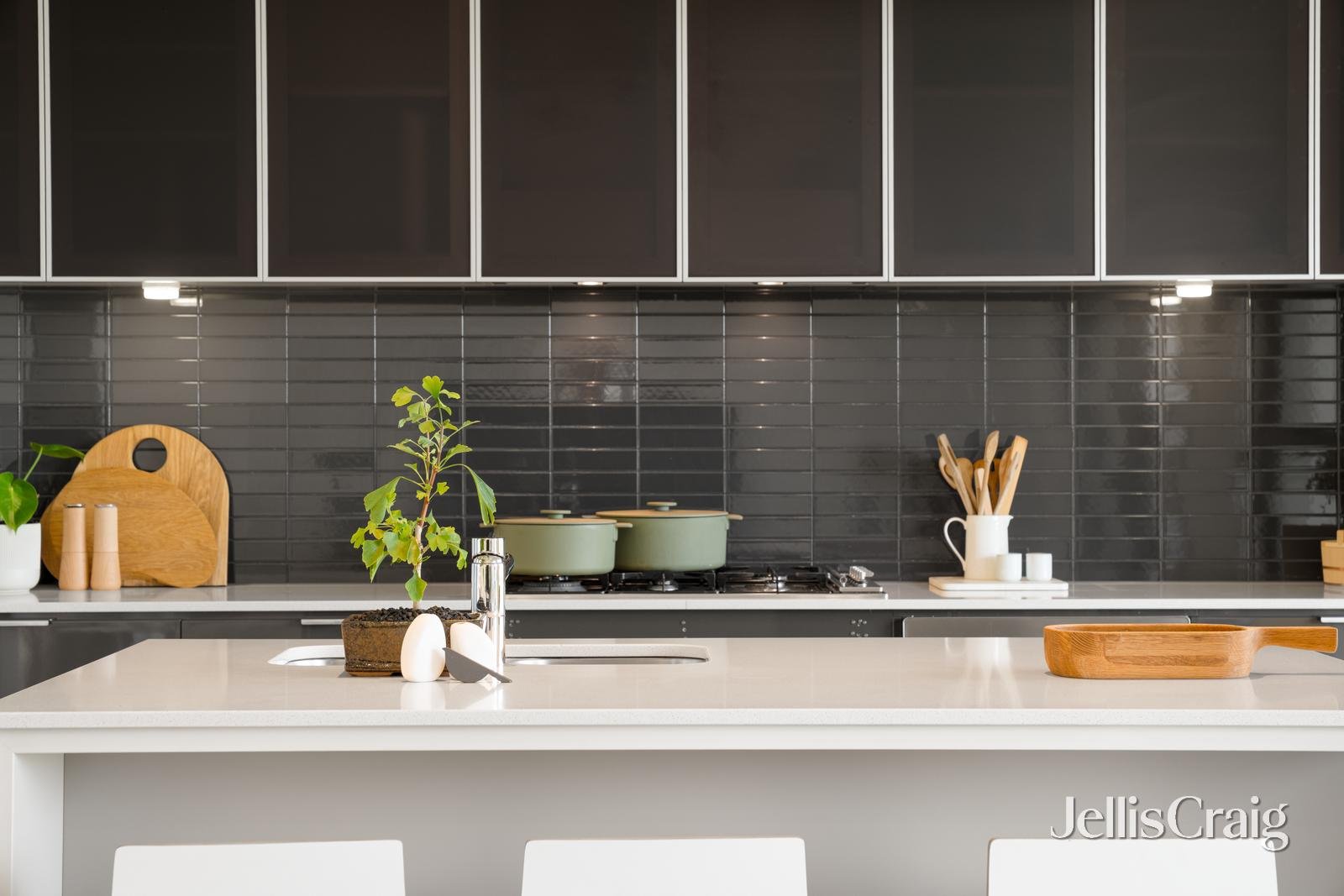 38 Waverley Park Drive, Mulgrave image 11