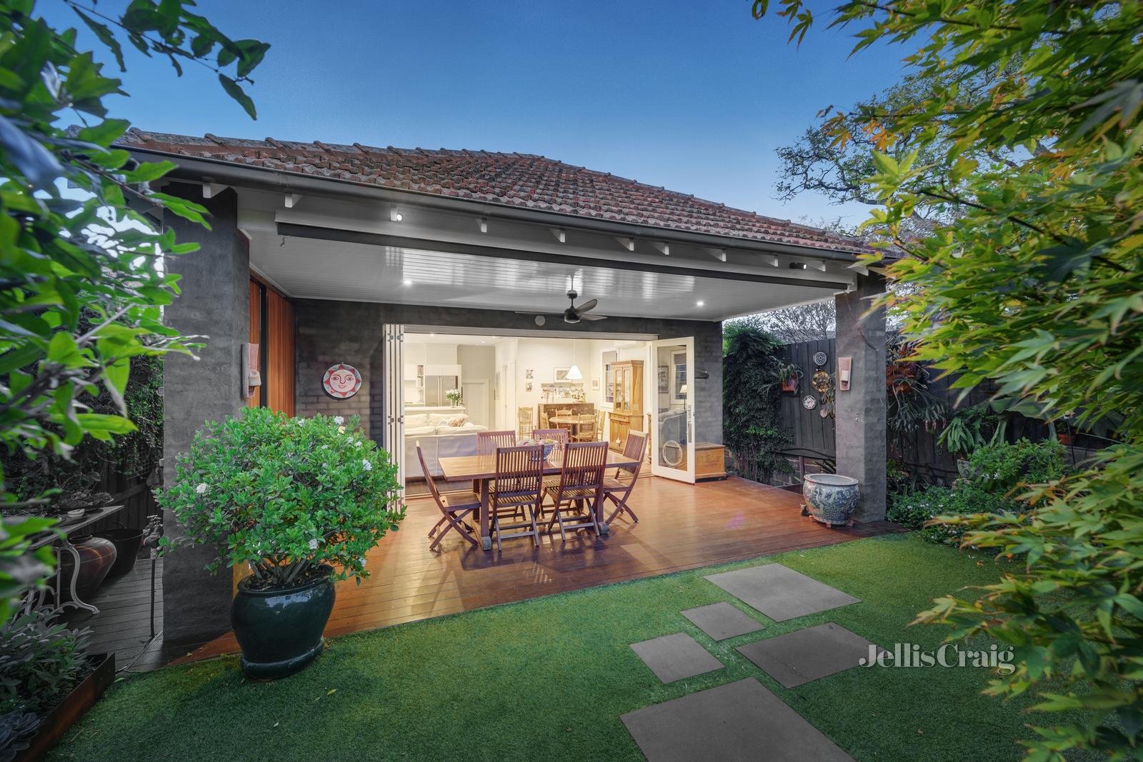 38 Westgarth Street, Malvern East image 3