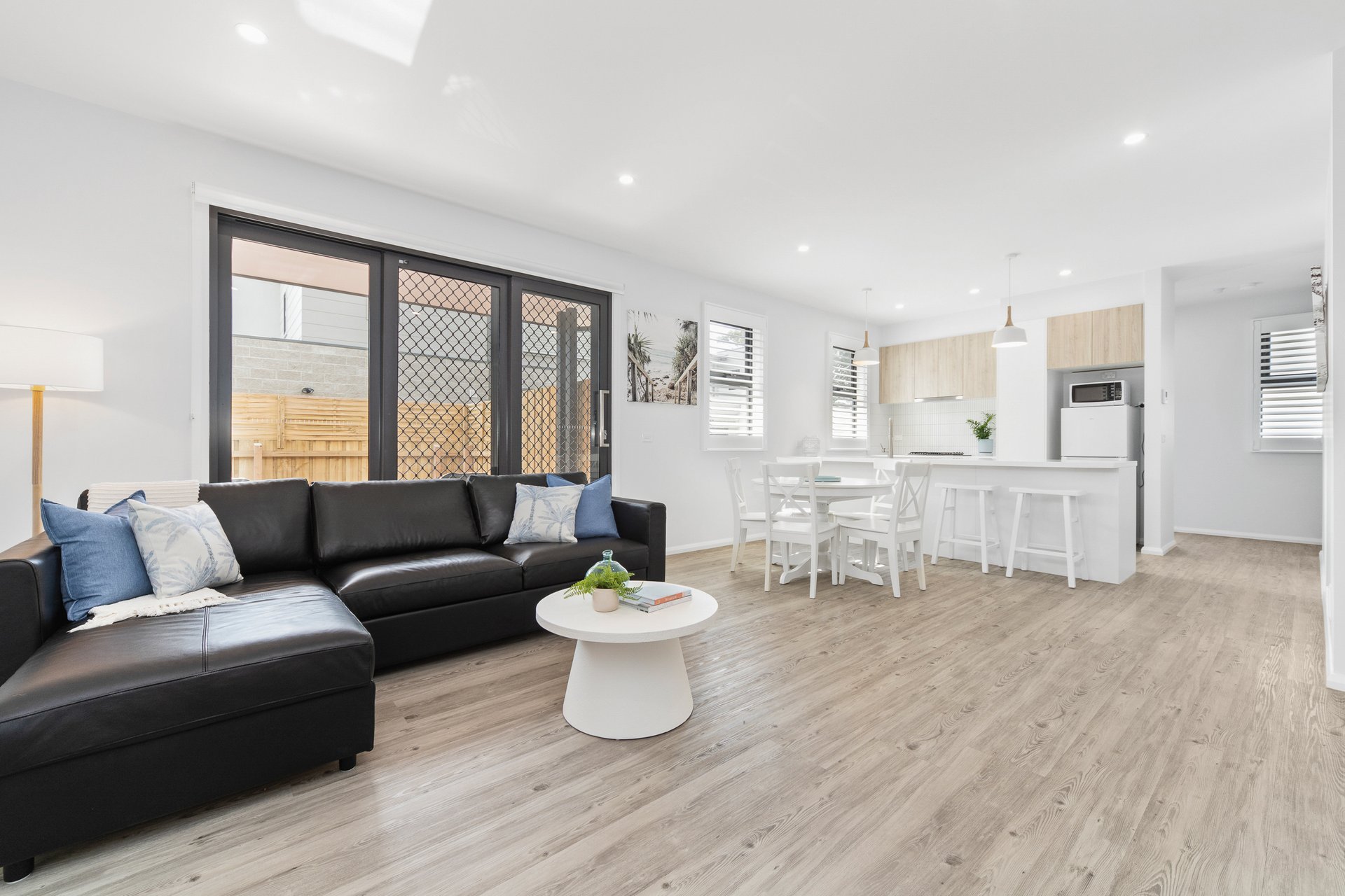 3 / 8 Wilson Street ROSEBUD