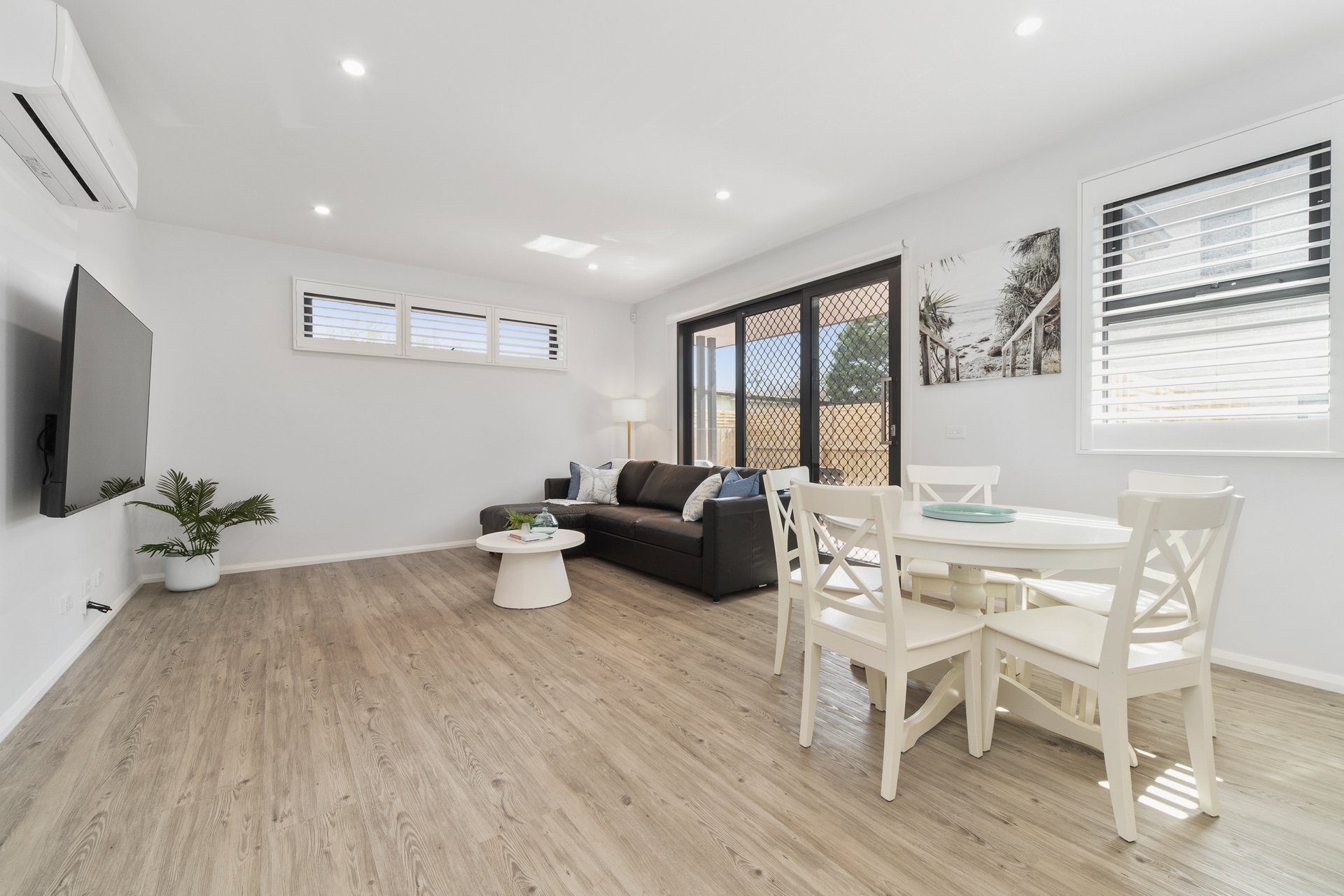 3 / 8 Wilson Street ROSEBUD
