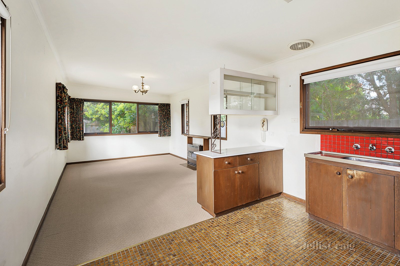 38 Winbourne Road, Mount Waverley image 7