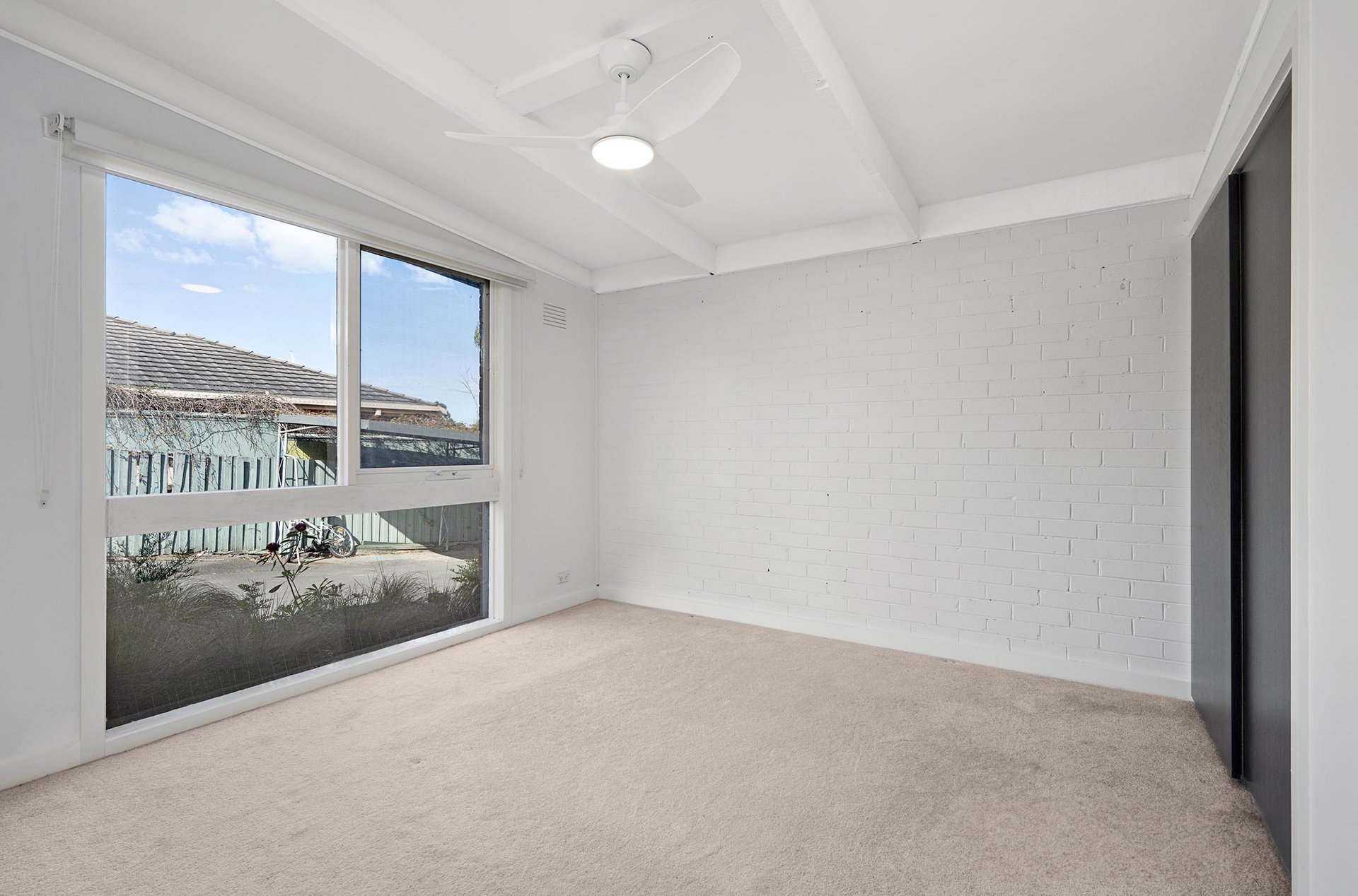 3/8 Woodside Avenue, Ringwood image 6