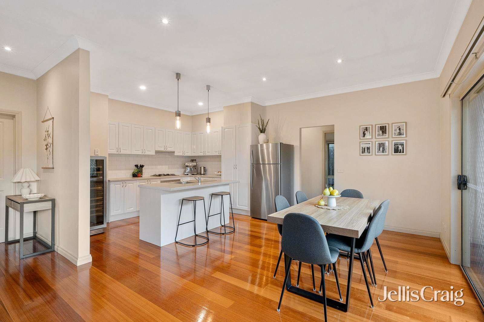 3/81 Cave Hill Road, Lilydale image 2
