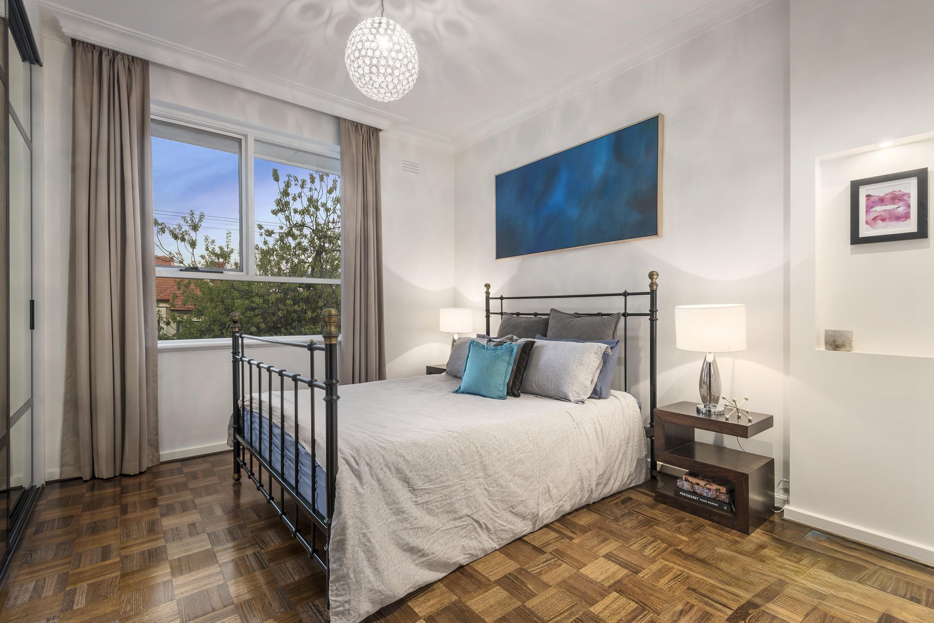 Property Gallery Thumbnail 4