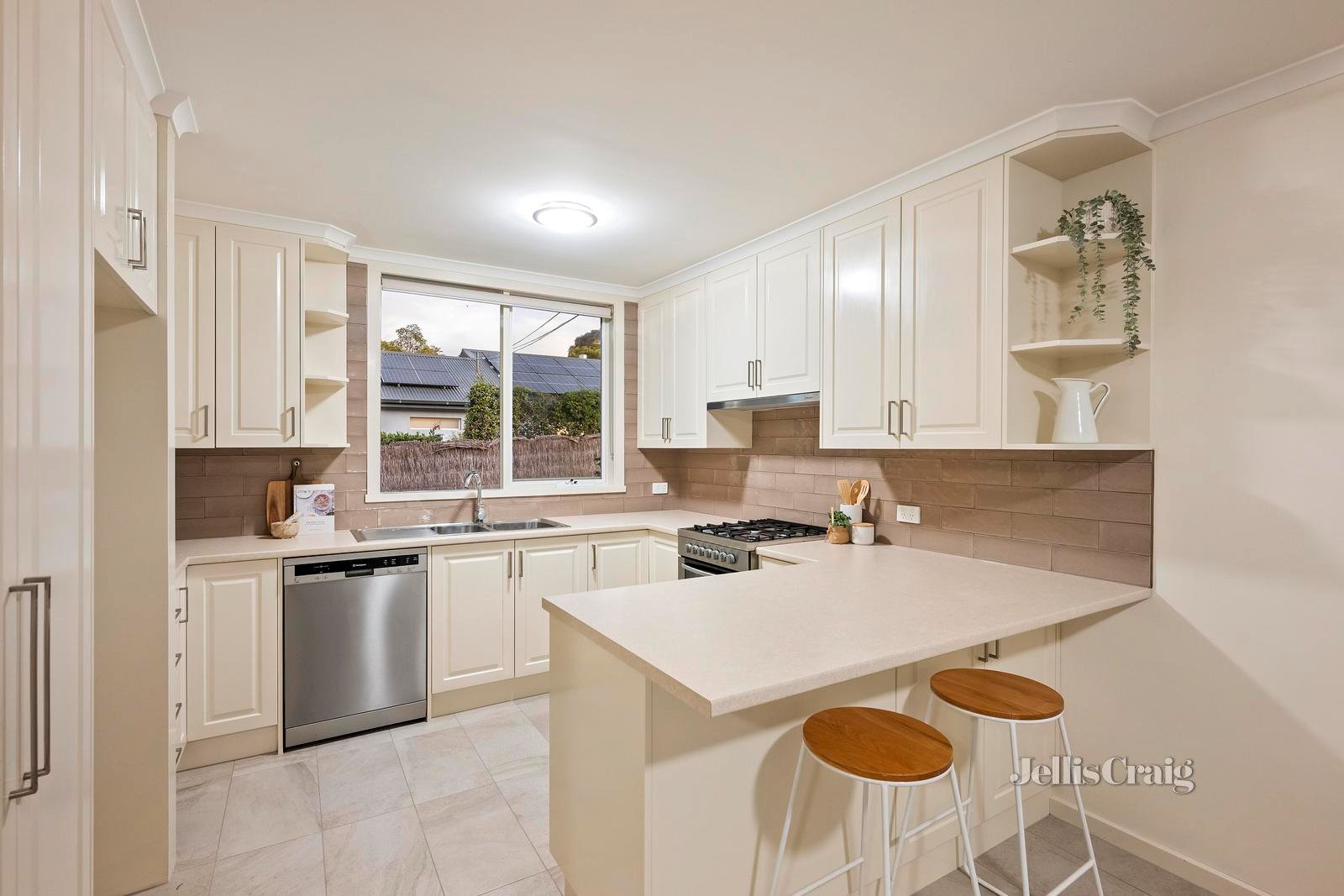 3/82 Mount View Parade, Croydon image 2