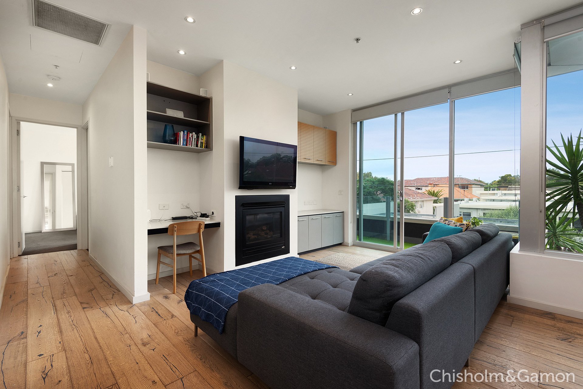 38/220 Barkly Street, St Kilda image 4