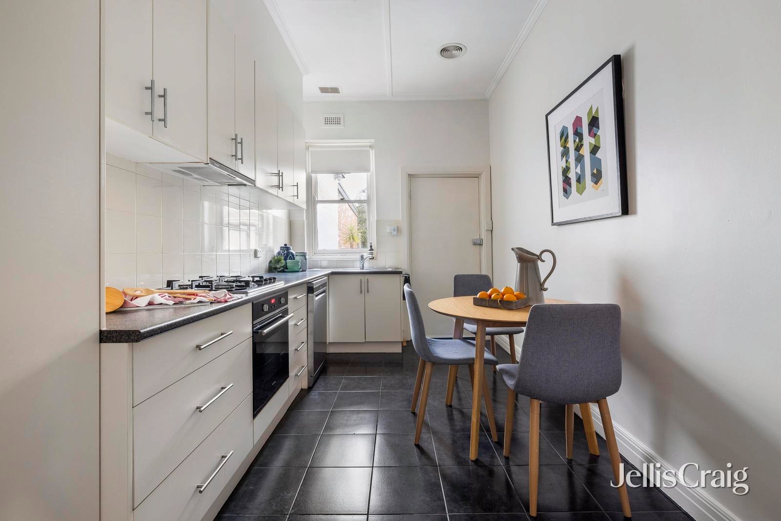 383 Neerim Road, Carnegie image 6