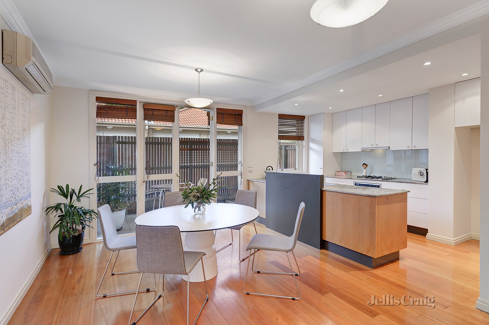 3/831 Burwood Road, Hawthorn East image 4