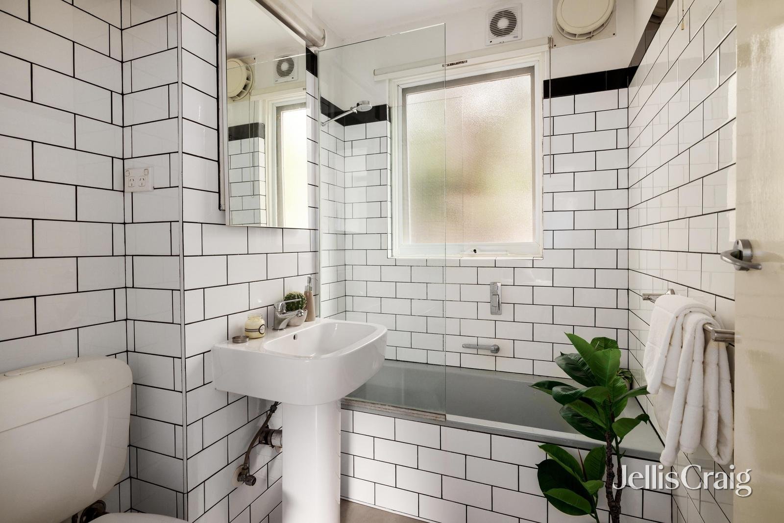 3/84 Campbell Road, Hawthorn&nbsp;East image 5