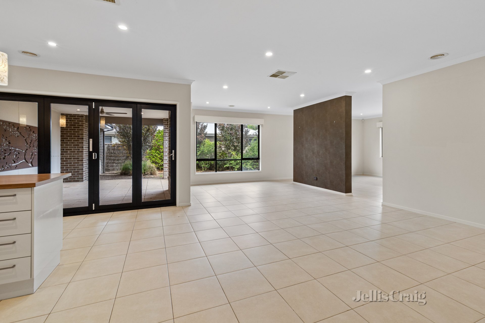 386 Greenhalghs Road, Winter Valley image 3