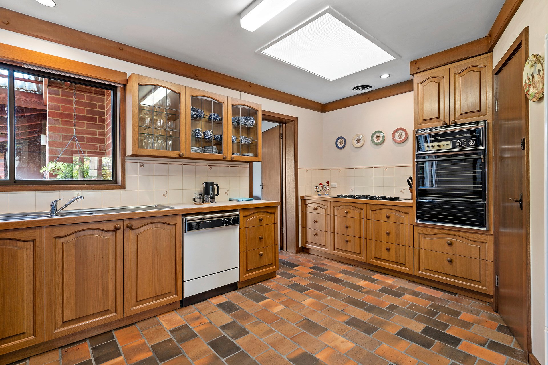 Property Gallery Thumbnail 5