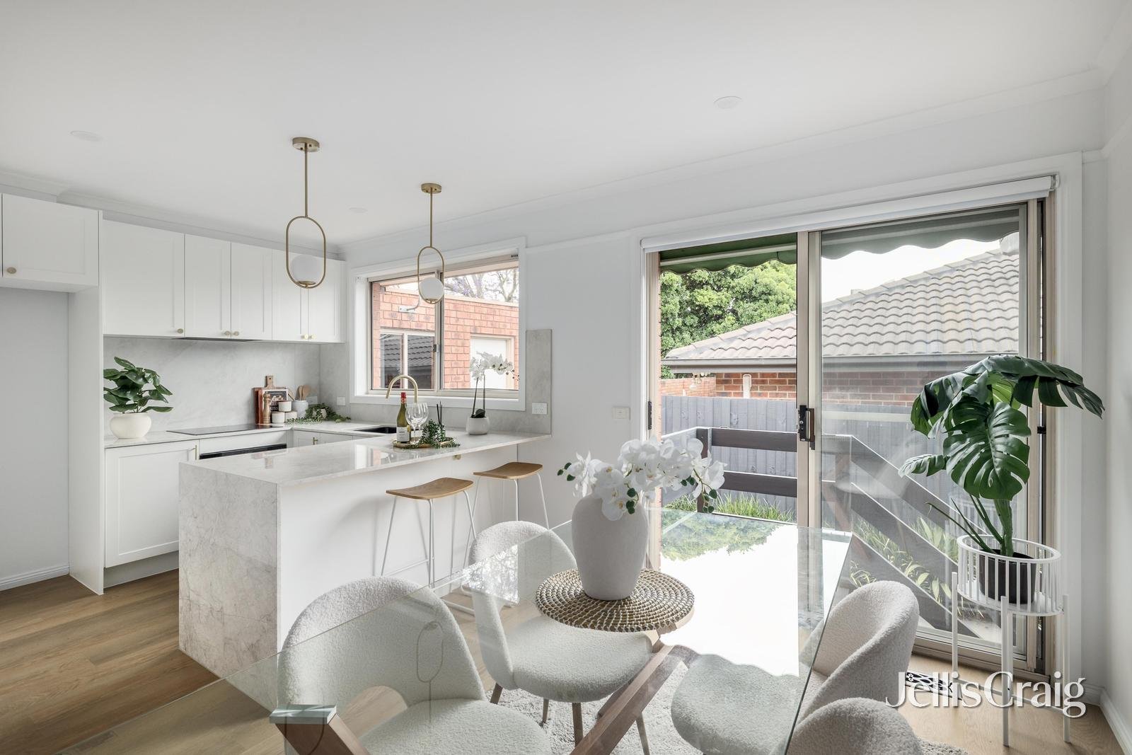 3/86 Roslyn Street, Burwood image 4