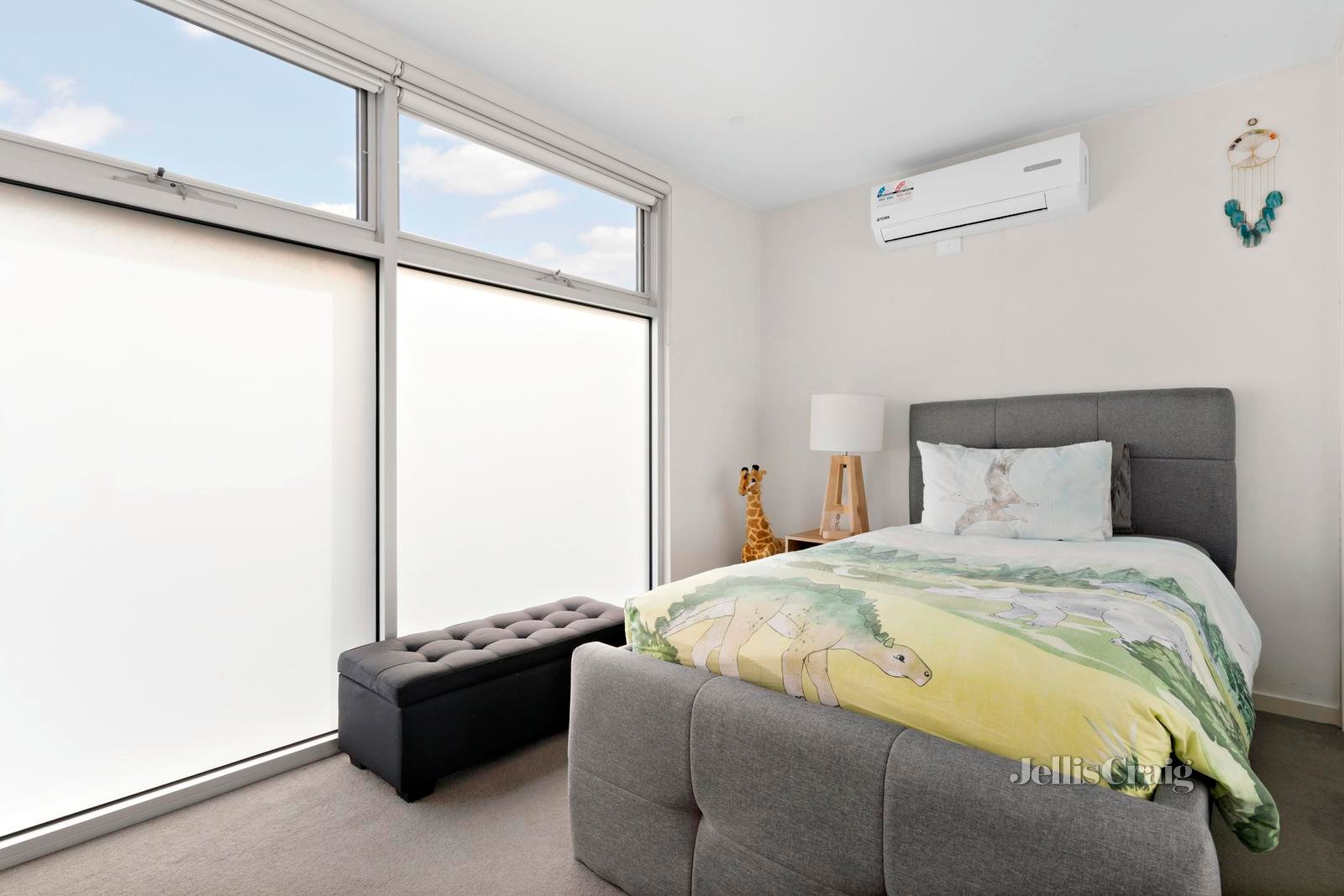 3/87 Bulla Road, Essendon North image 7