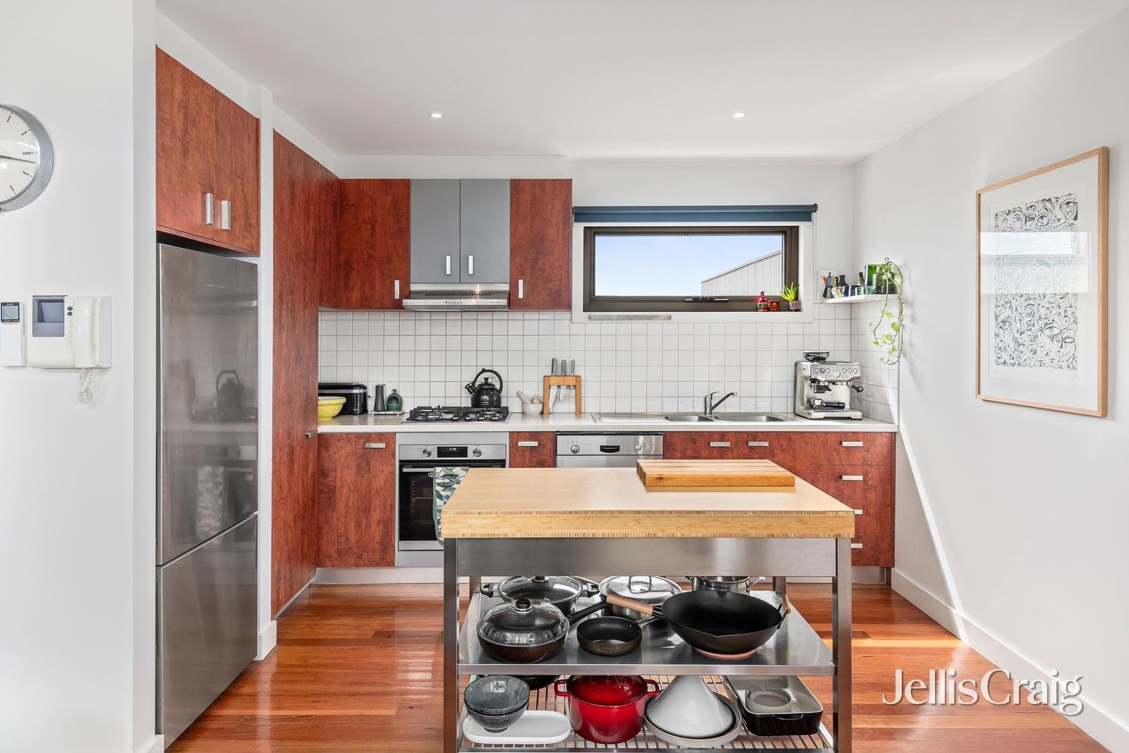 3/87 Gaffney Street, Coburg image 3