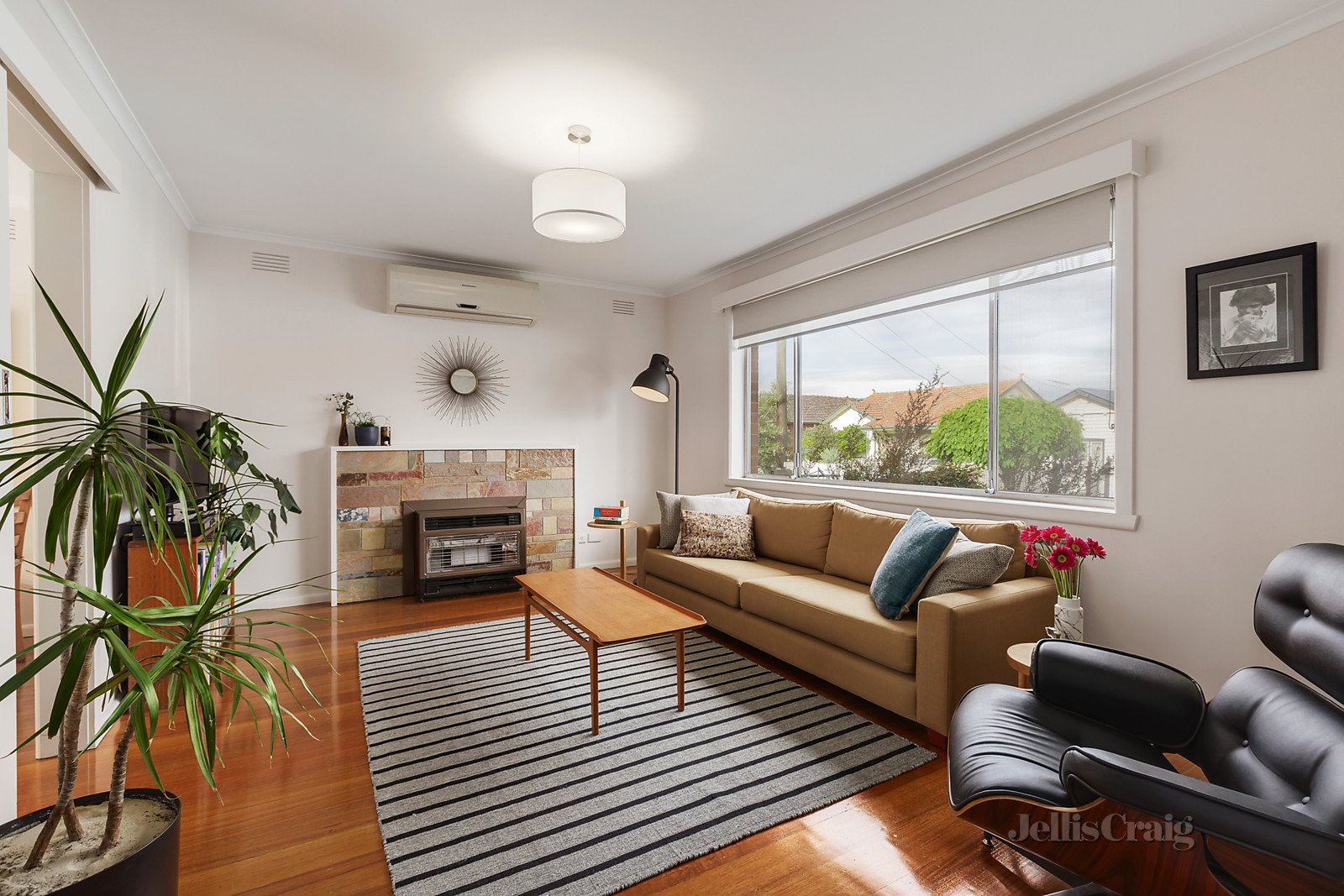 3/87 Rennie Street, Coburg image 2