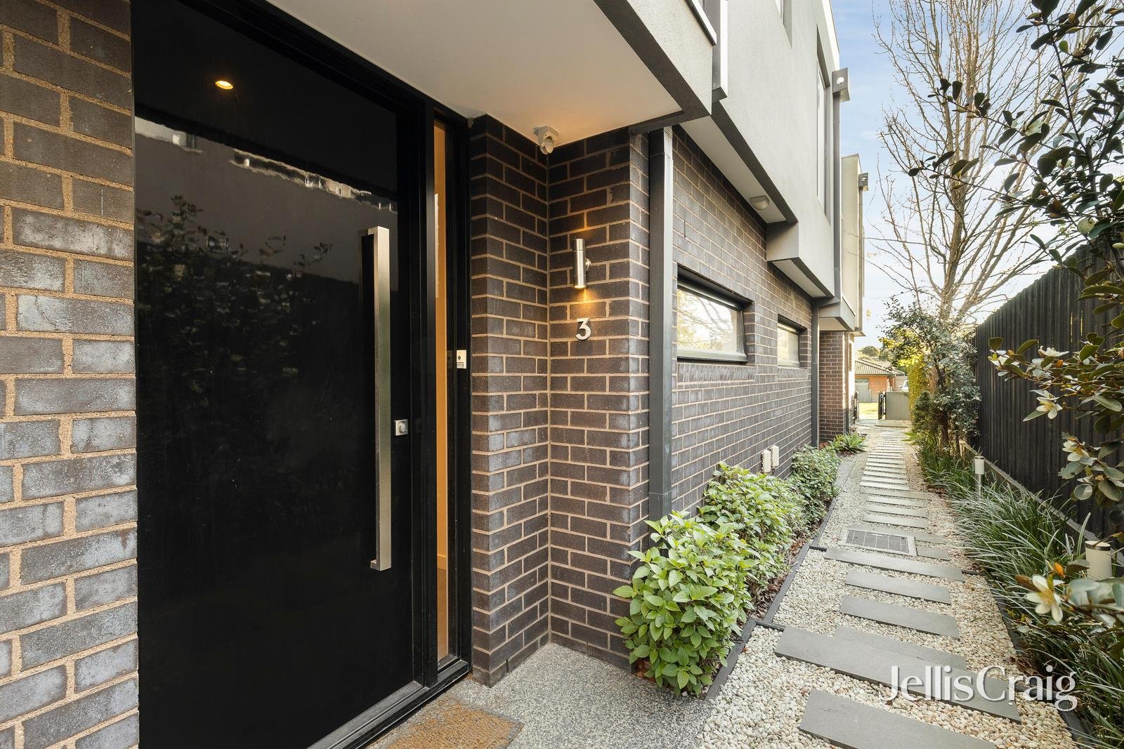 3/87 Thames Street, Box&nbsp;Hill image 2