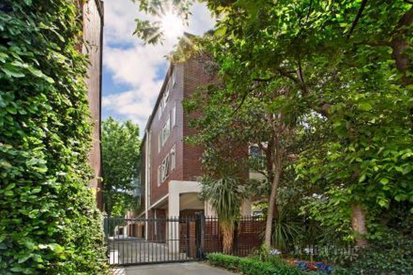 3 877 Punt Road South Yarra Vic 3141 Jellis Craig
