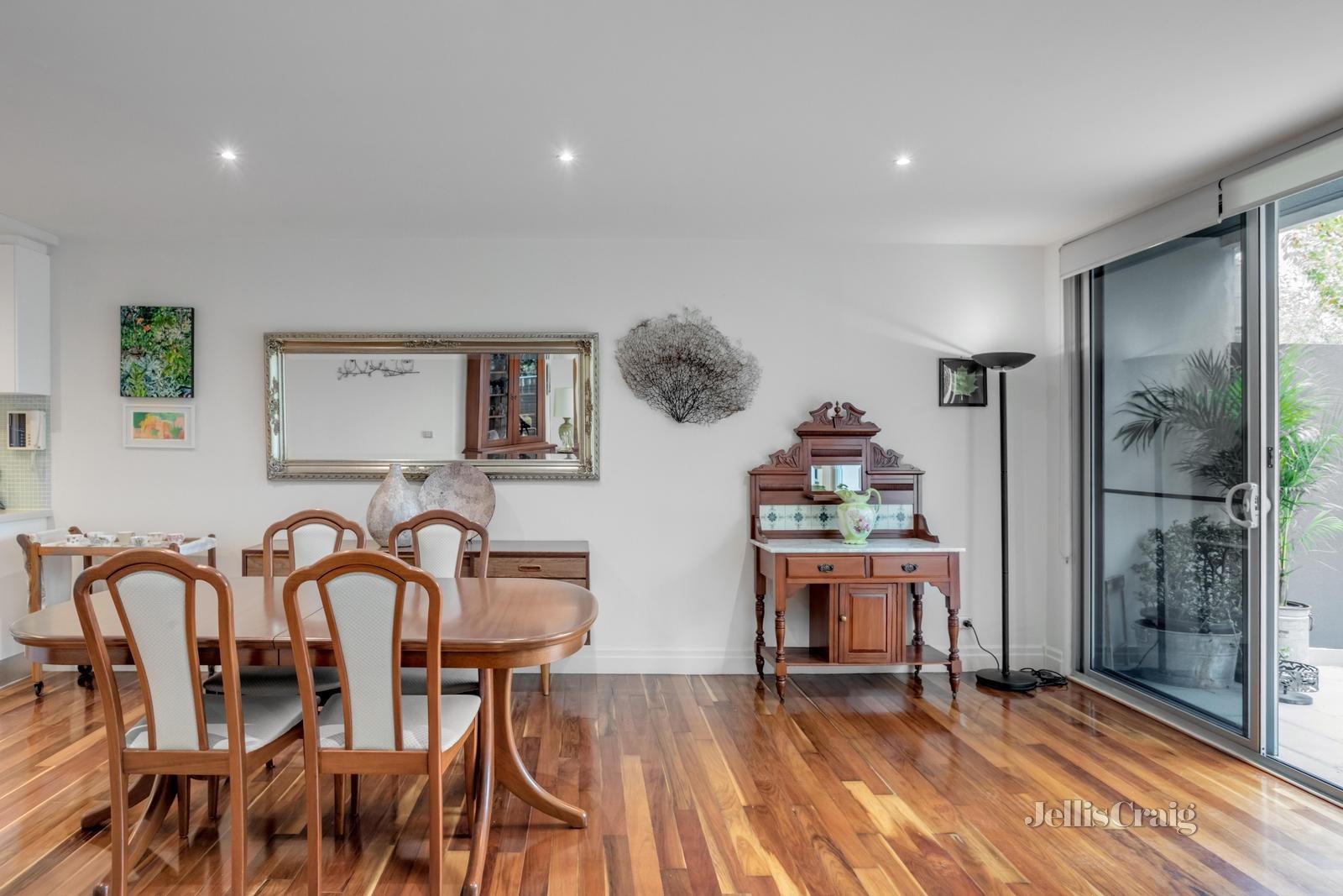 3/885 Doncaster Road, Doncaster East image 7