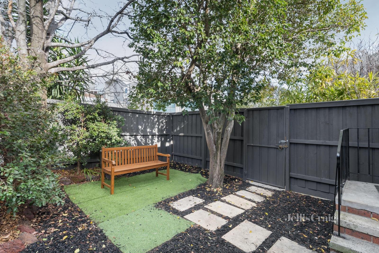 3/887 Toorak Road, Camberwell image 2